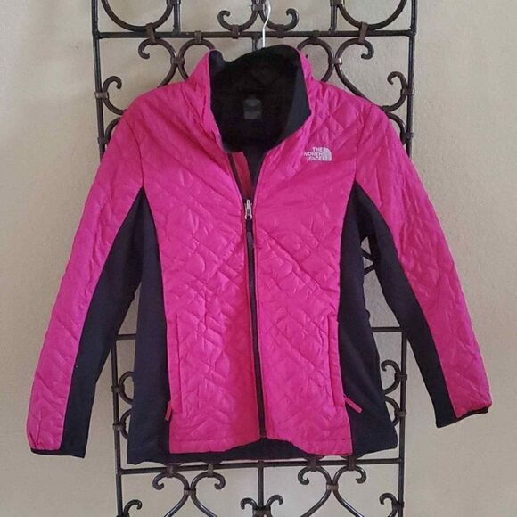 SOLD!! THE NORTH FACE Girl's Quilted Coat - Size 18 - Picture 1 of 7